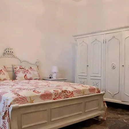 Leda Mancaversa - Cis Le07508591000011672 Villa Marina di Mancaversa